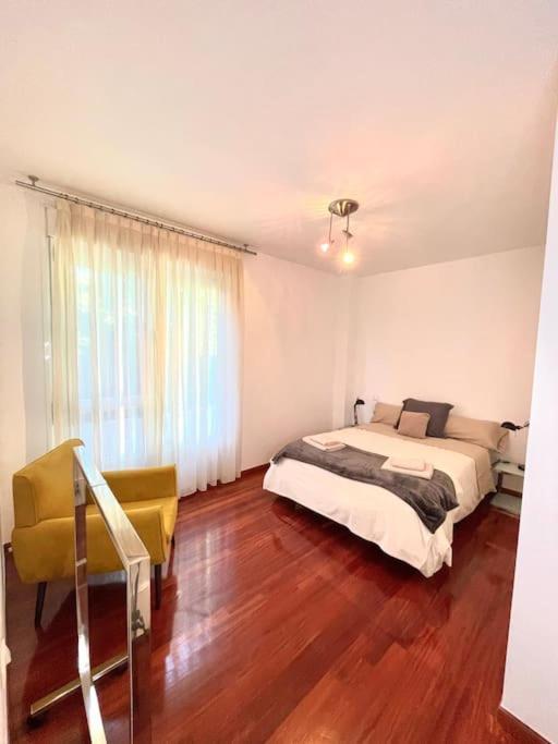 Ferienwohnung Planta Baja-Jardin-Parking Santander Exterior foto